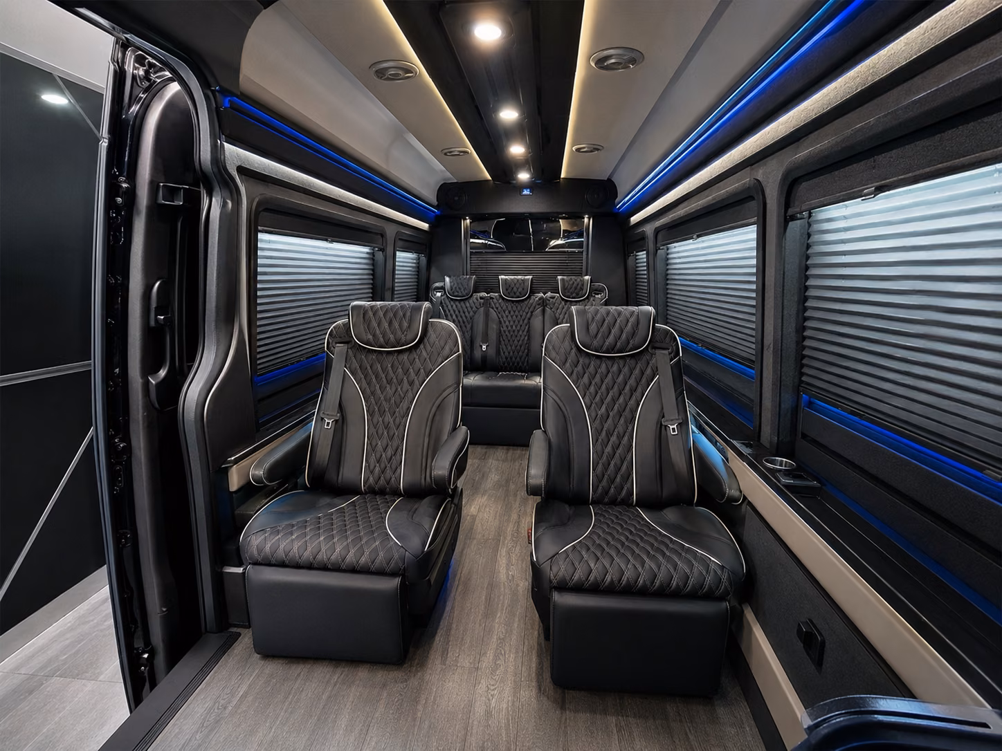 convention shuttle bus loops for multi day conferences in dearborn