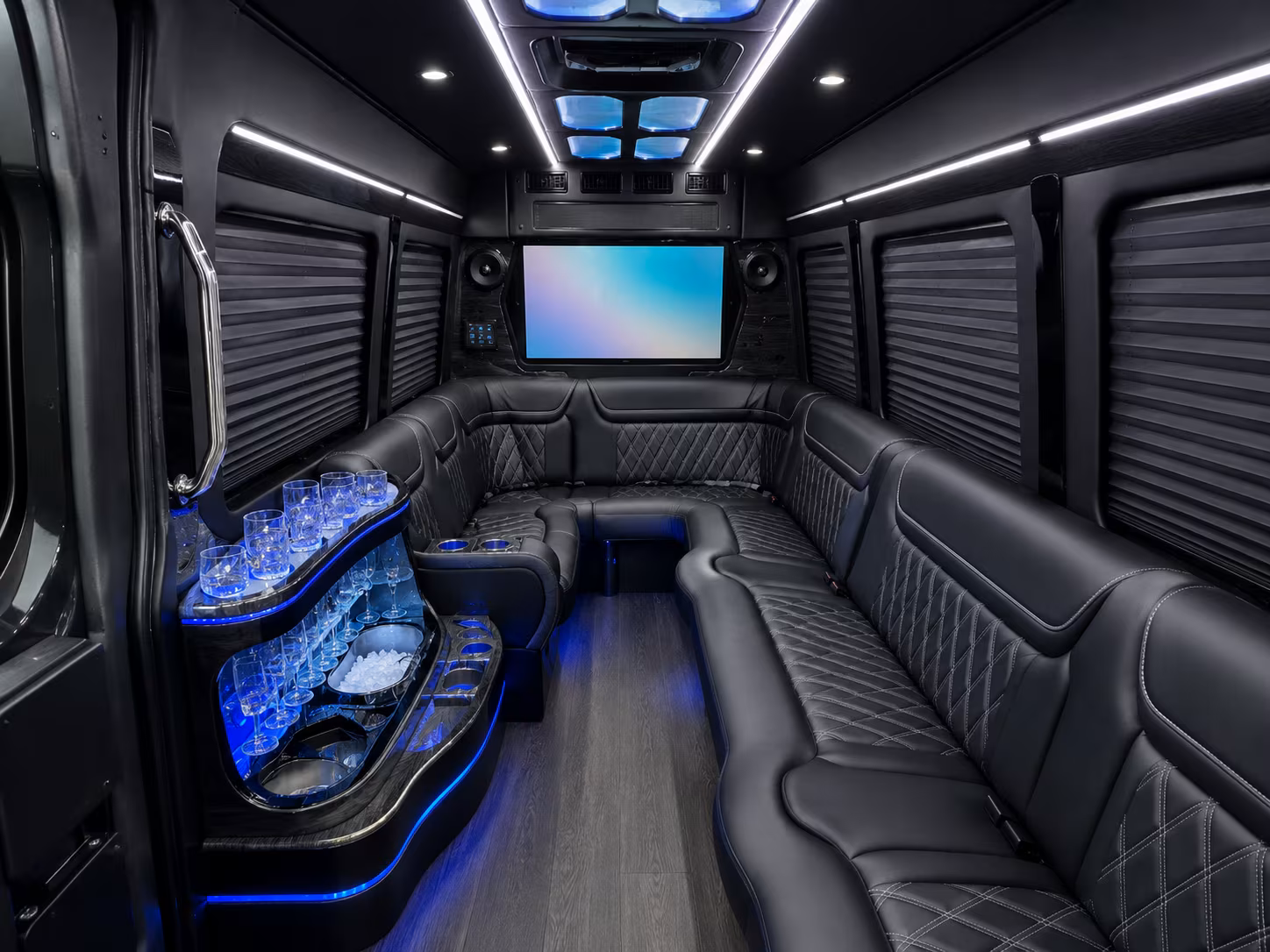 find transportation for your next prom 3