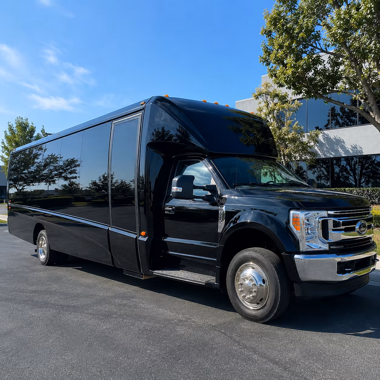 minibus rentals for dearborn birthday winery and brewery crawls